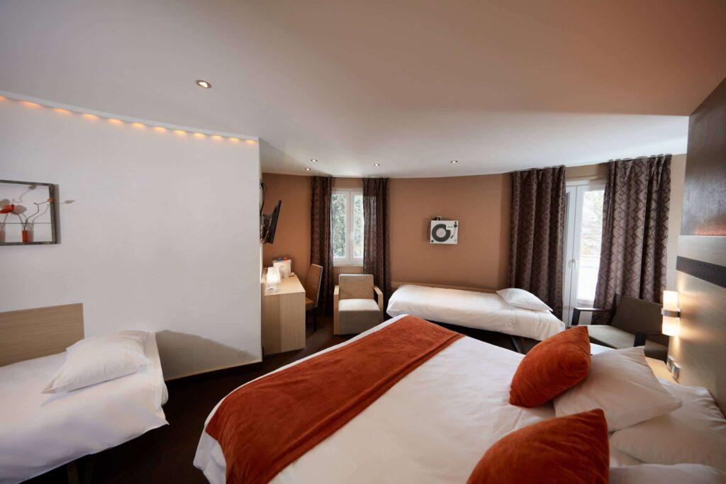 Hôtel Best Western Valence- Le Clos Syrah : Hôtel Restaurant et Spa à Valence