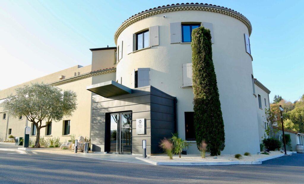 A propos - Le Clos Syrah : Hôtel Restaurant et Spa à Valence